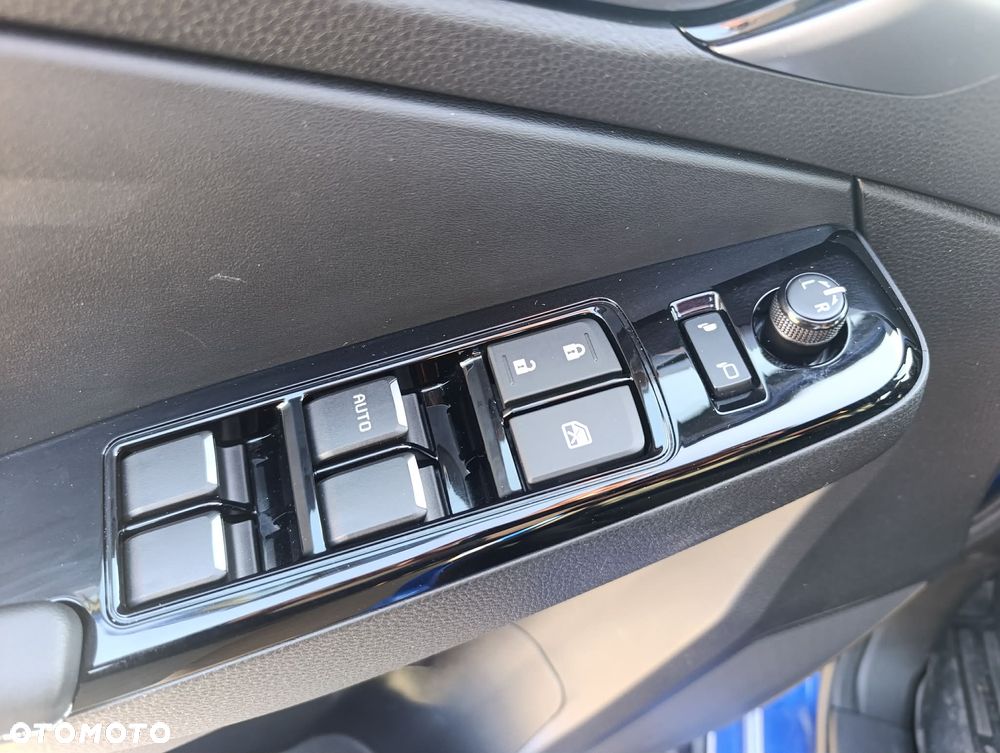 Isuzu D-Max 1.9 EC LSX - 10