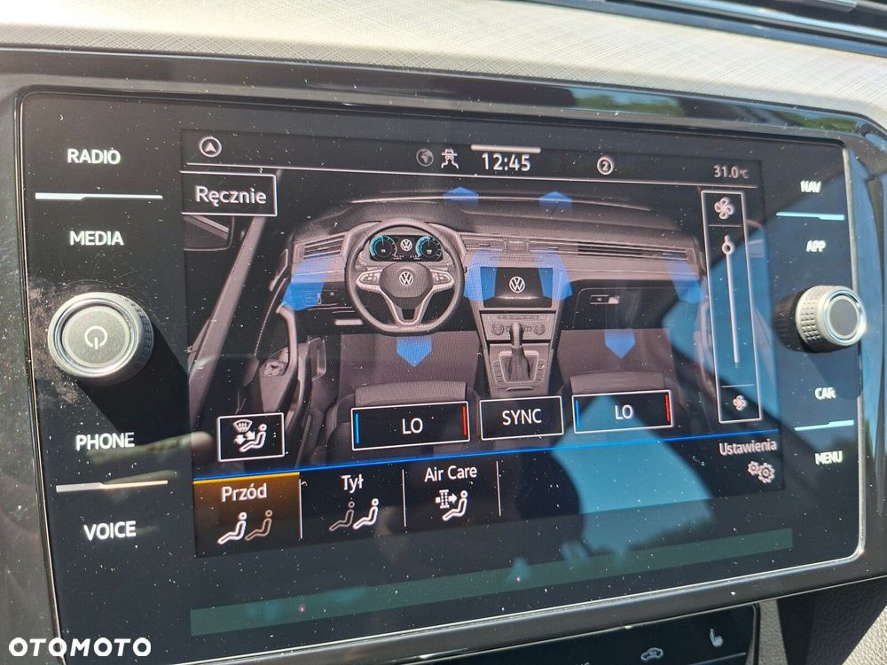 Volkswagen Passat - 26