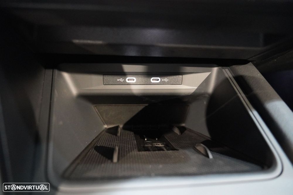 Cupra Formentor 1.5 eTSI DSG - 32