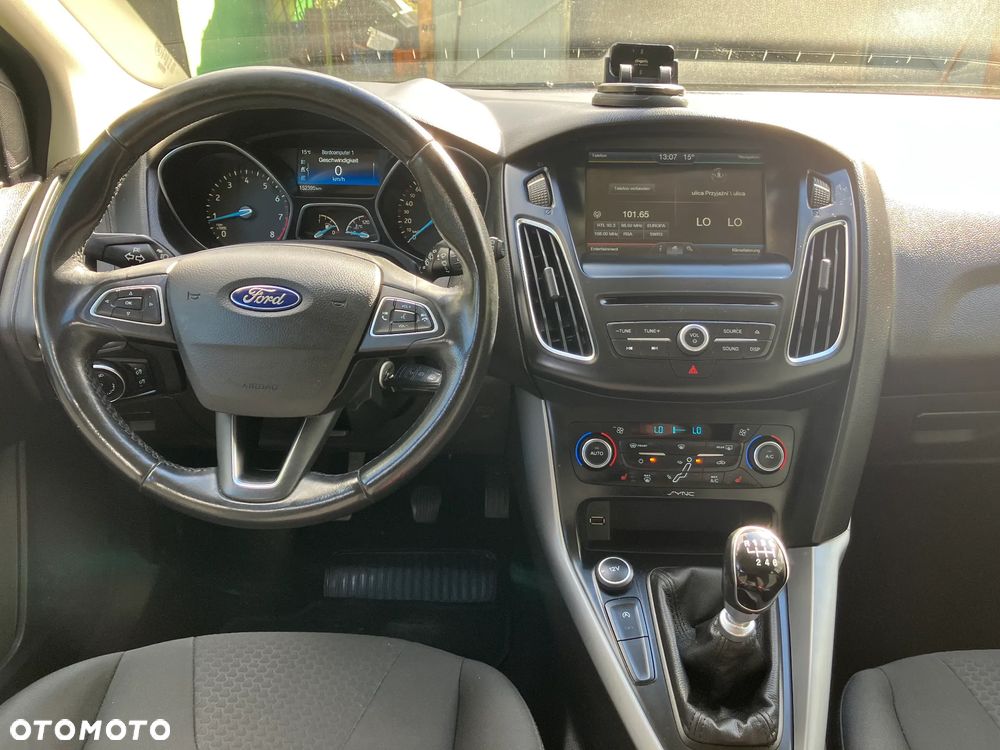 Ford Focus - 8