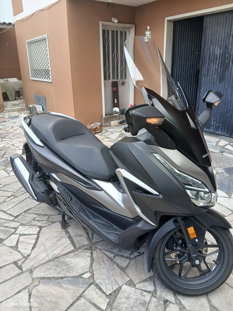 Honda Forza 350 - 8400 Km - Excelente Estado - 2