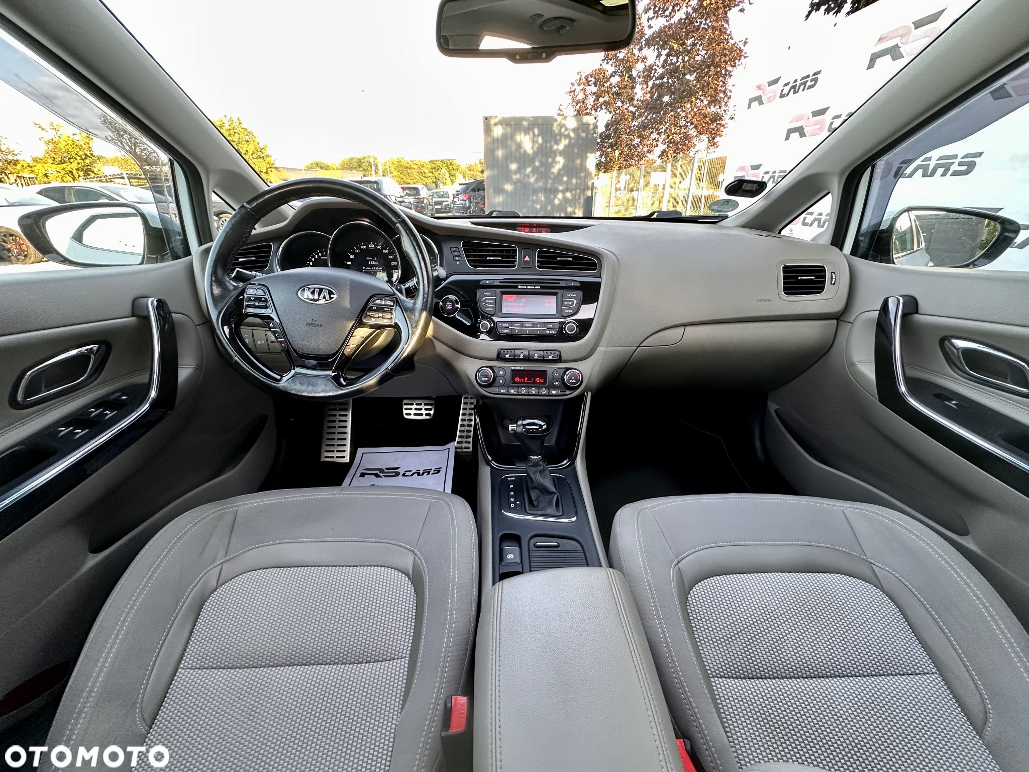 Kia Ceed 1.6 GDI DCT Platinum Edition - 15