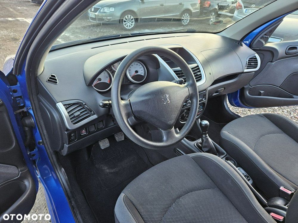Peugeot 206 plus - 8