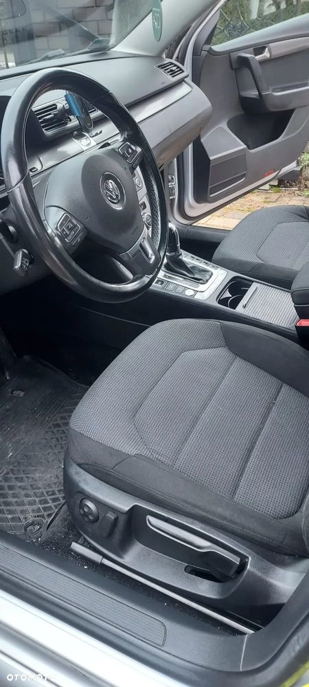 Volkswagen Passat 2.0 TDI Comfortline DSG - 7