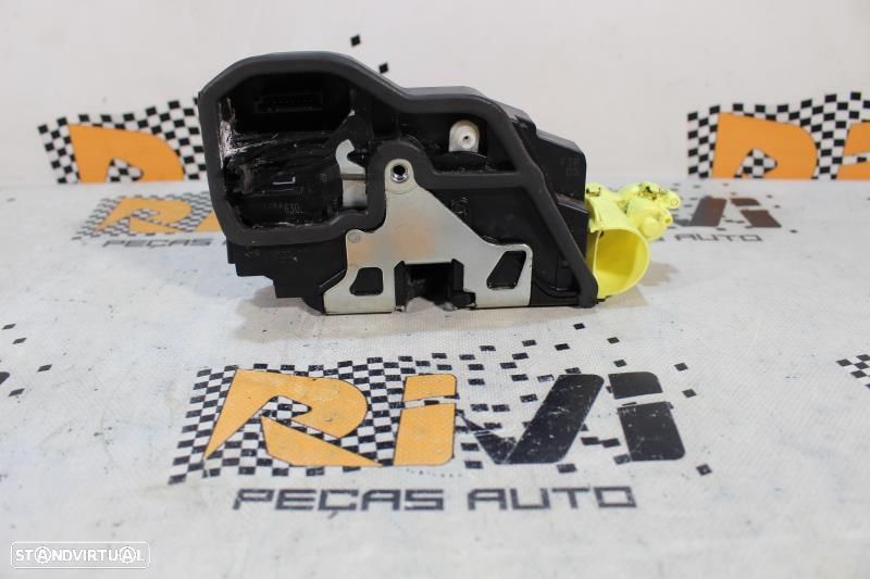 Fecho Da Porta Frente Direita Bmw X5 (E70)  51217283630 / 7283630 - 1