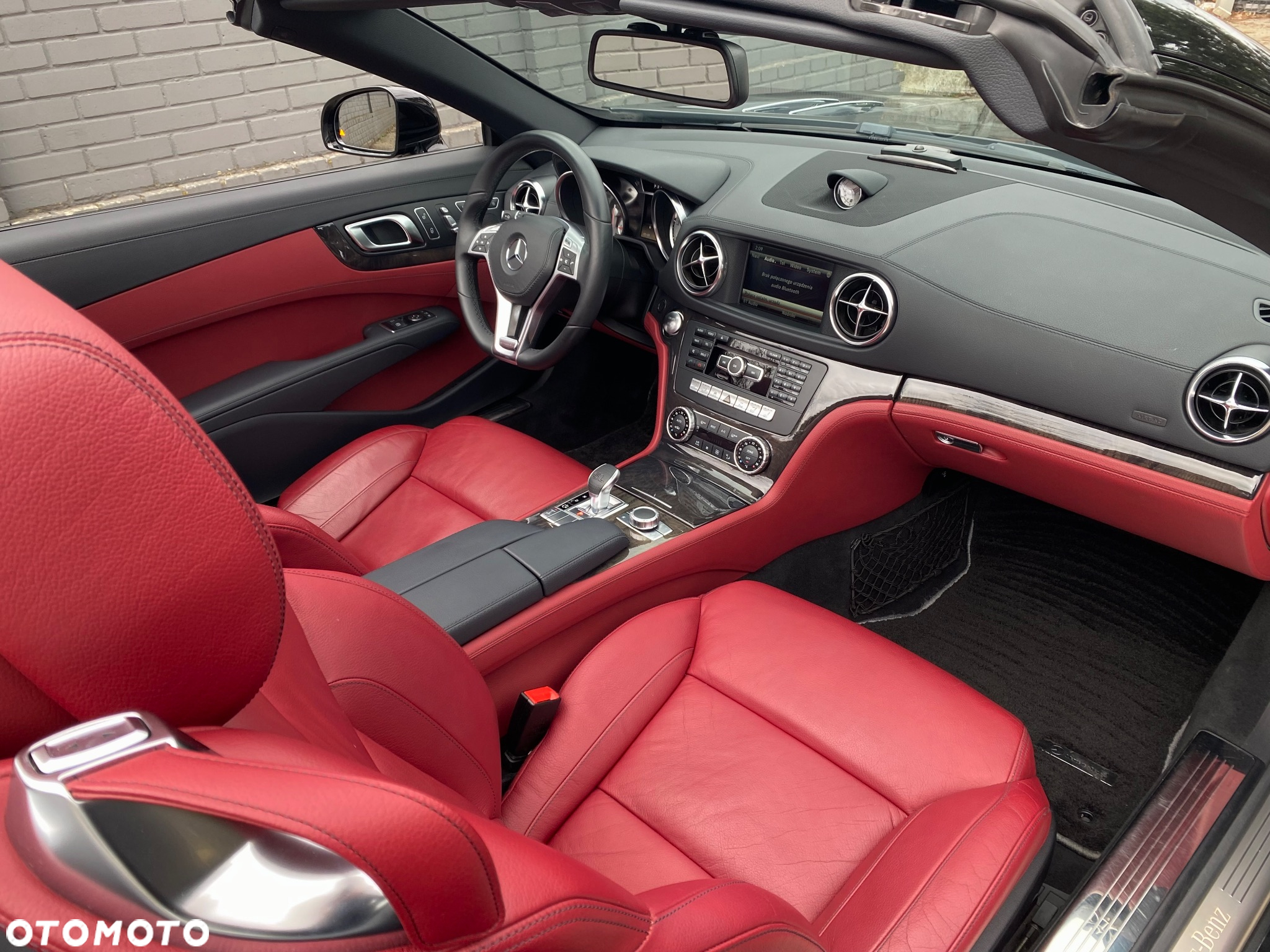 Mercedes-Benz SL 350 BlueEff - 14