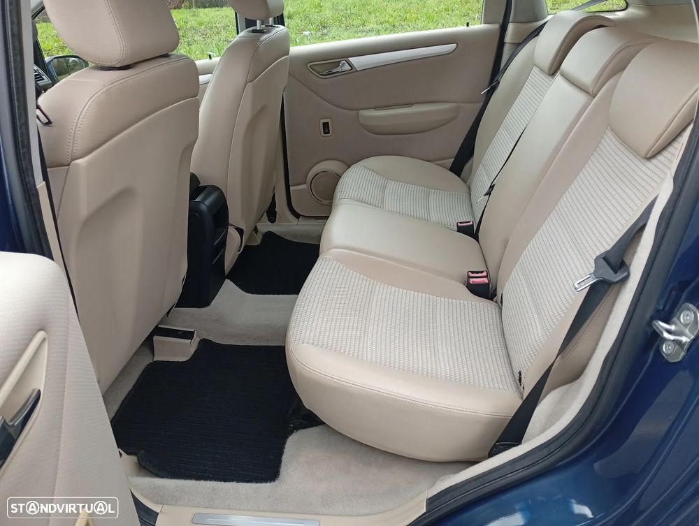 Mercedes-Benz B 180 CDI Executive Aut. - 10