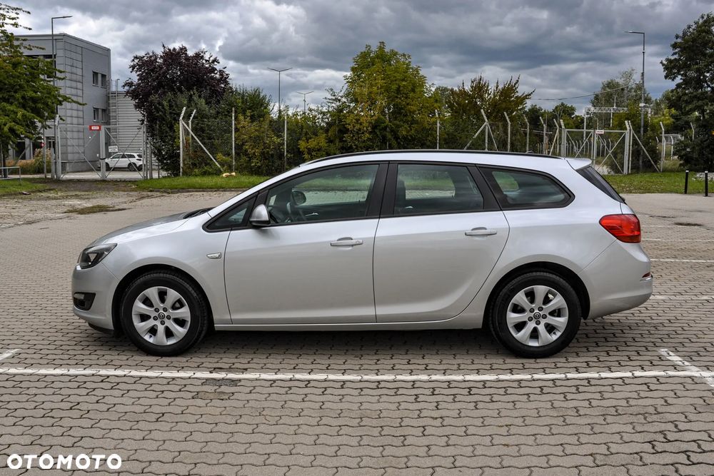 Opel Astra - 2