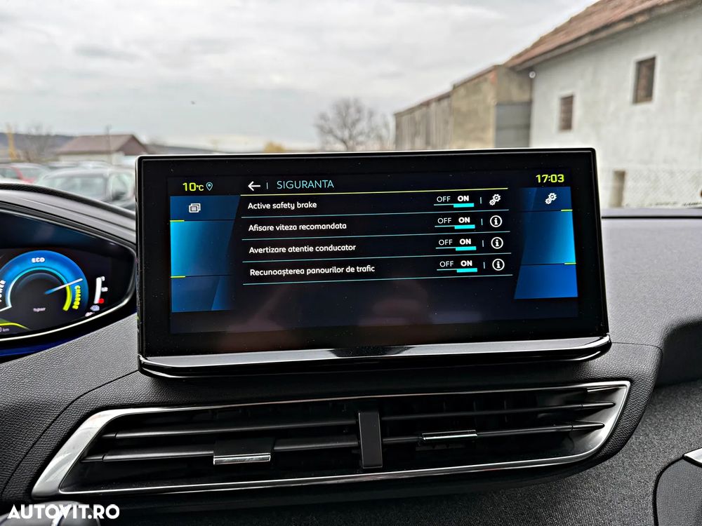 Peugeot 3008 225 e-EAT8 Allure Pack - 24