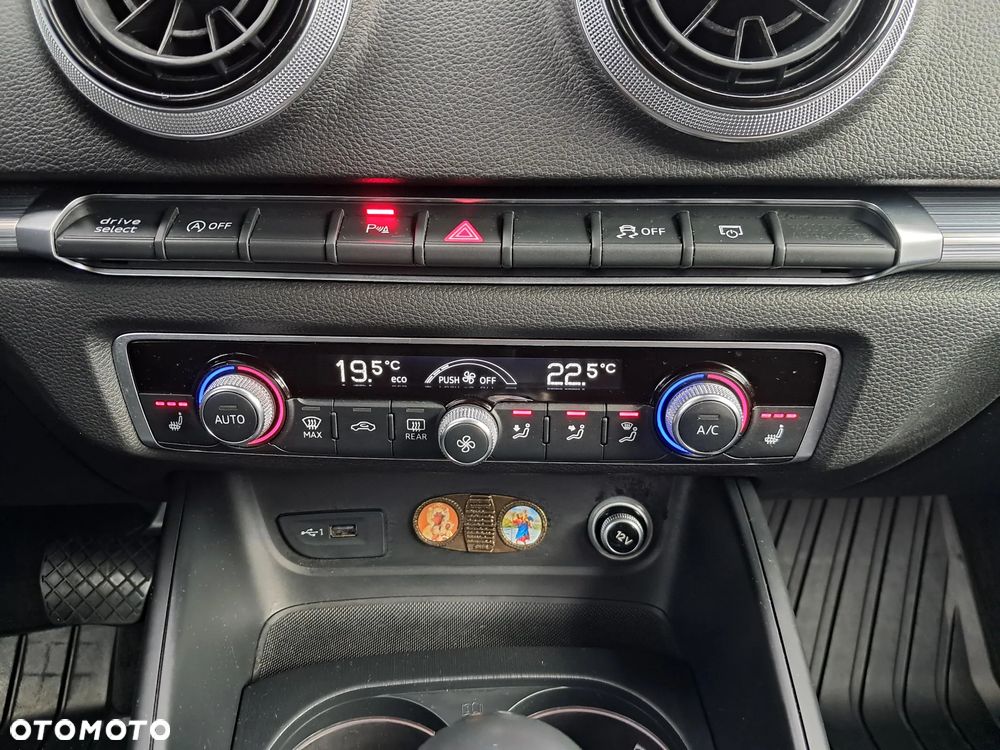 Audi A3 Sportback 2.0 TDI S tronic sport - 26