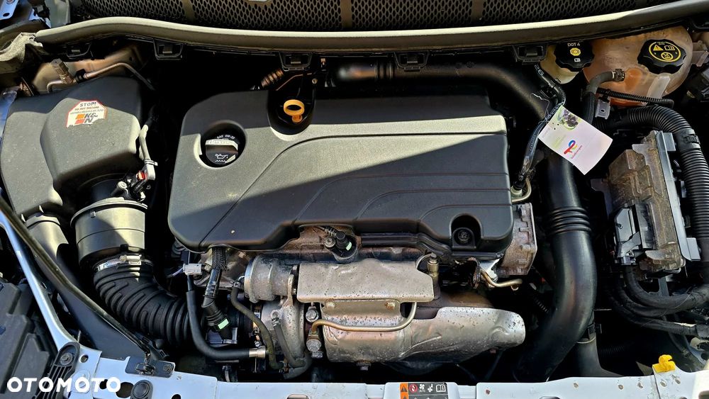 Opel Astra 1.4 Turbo Start/Stop Dynamic - 20