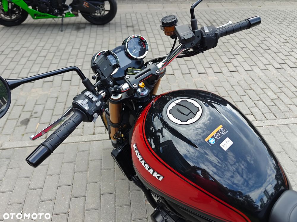 Kawasaki Z 900 RS - 8