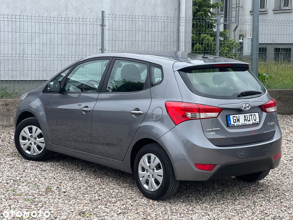 Hyundai ix20 1.4 blue Comfort - 9