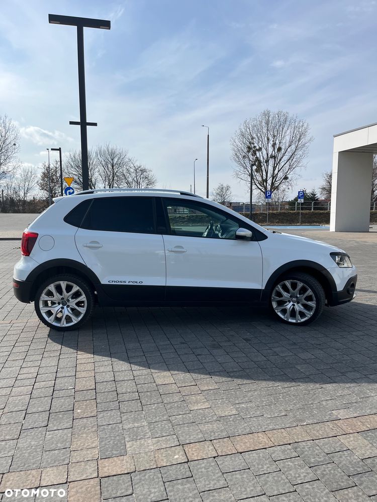 Volkswagen Polo Cross - 5