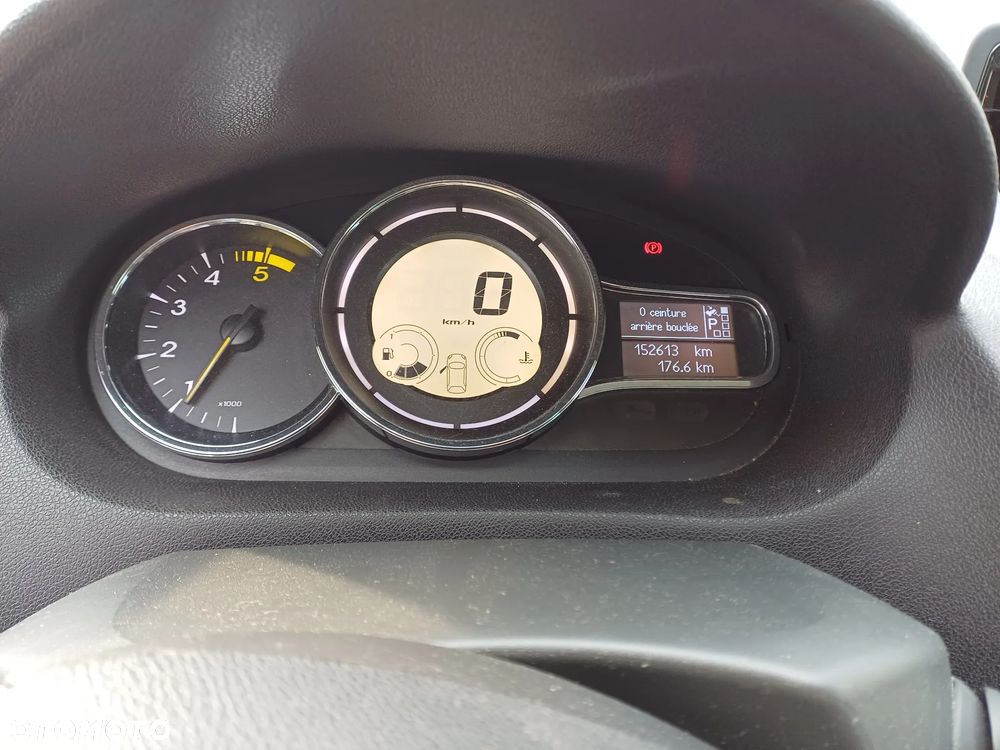 Renault Megane dCi 110 FAP EDC Dynamique - 12