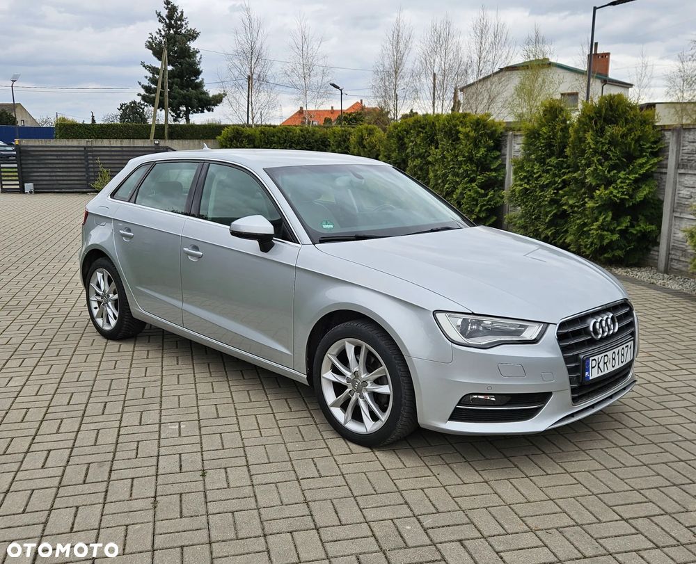 Audi A3 Sportback 1.4 TFSI S tronic Attraction - 14