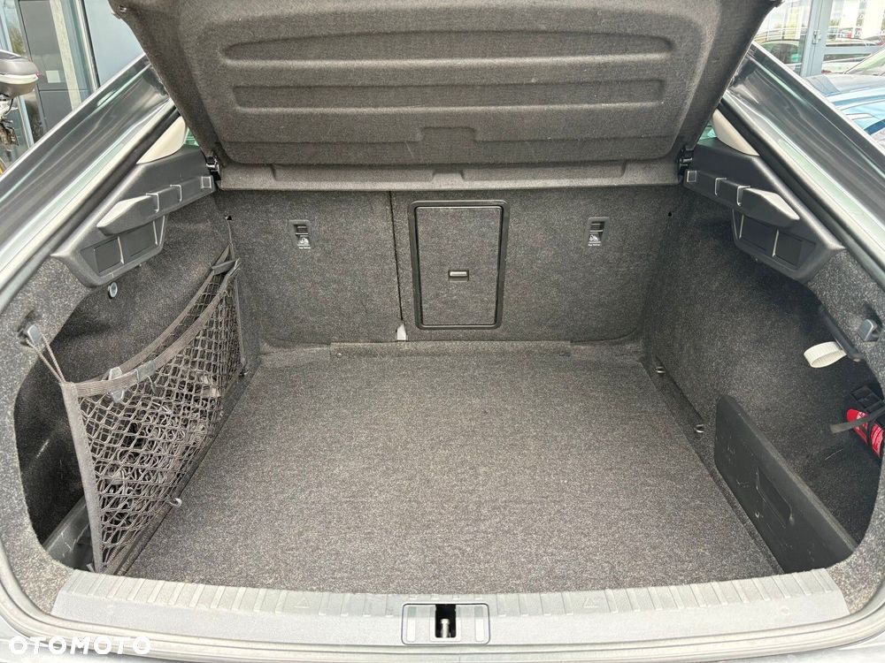 Skoda Octavia 2.0 TDI Ambition DSG - 18