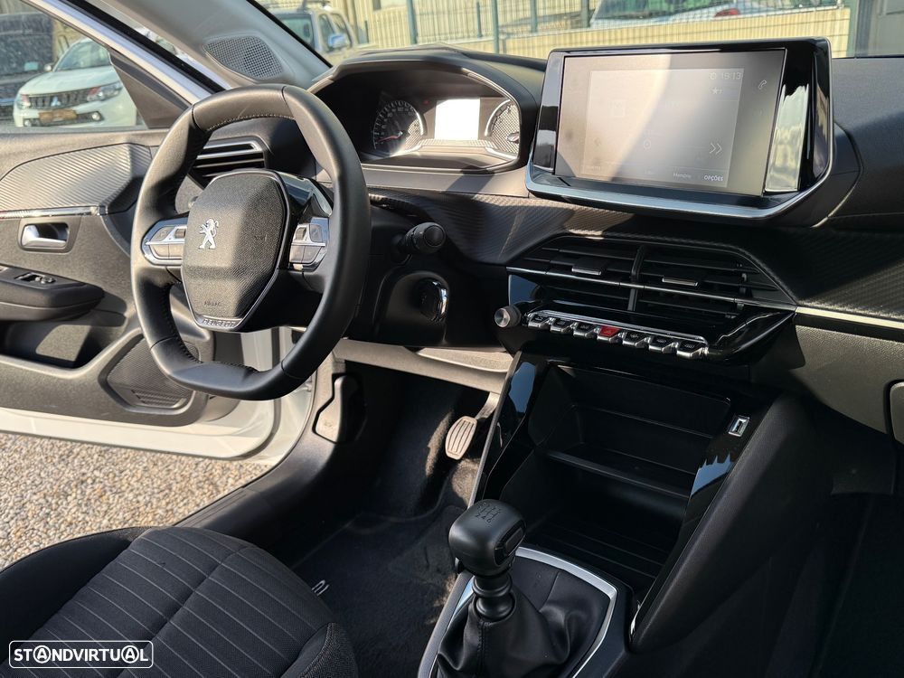 Peugeot 208 1.2 PureTech Active Pack - 16