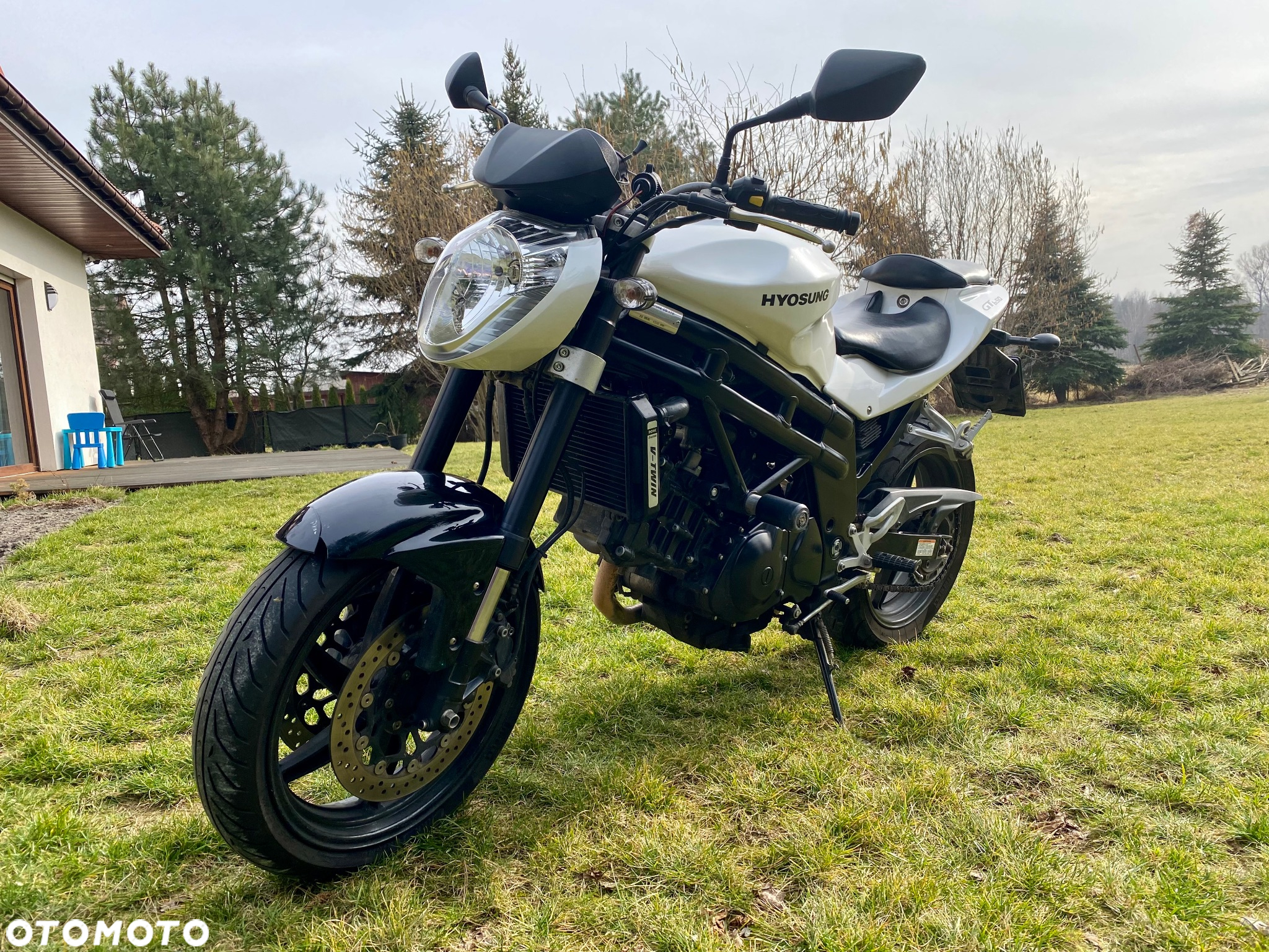 Hyosung GT - 2