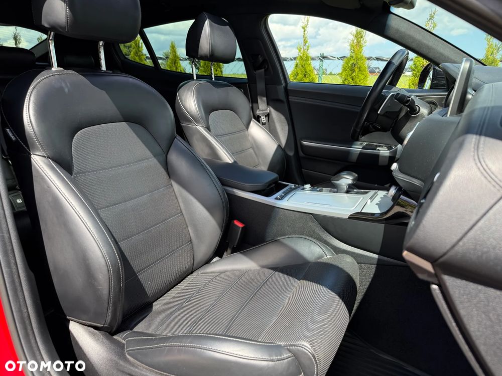 Kia Stinger 2.0 T-GDI GT Line - 15