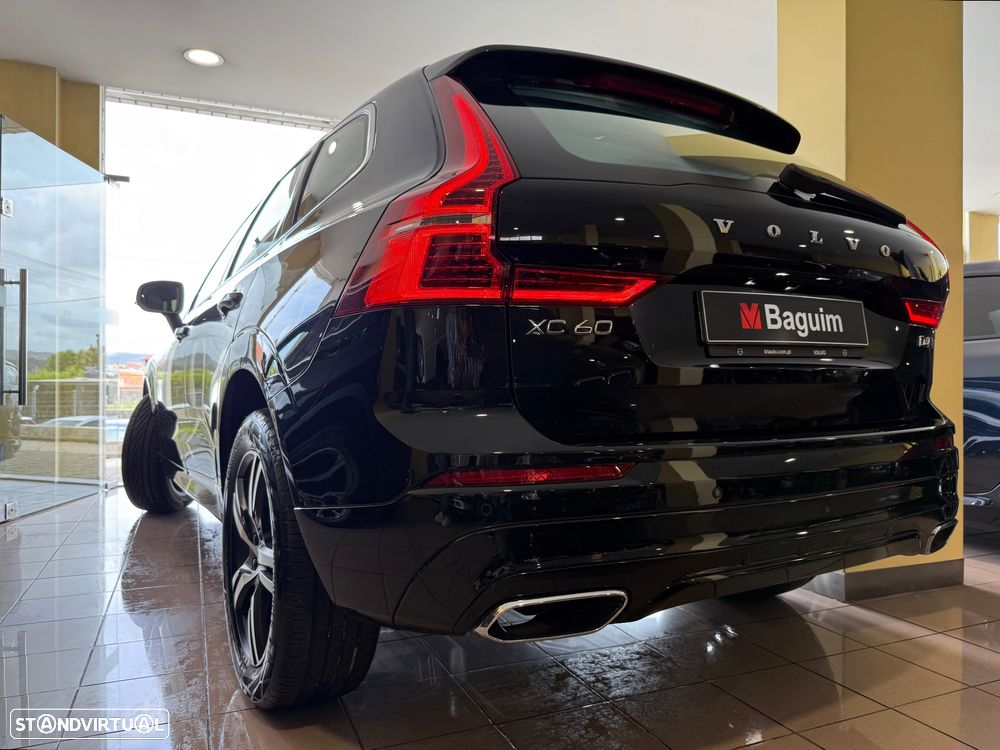 Volvo XC 60 2.0 D4 R-Design Geartronic - 1