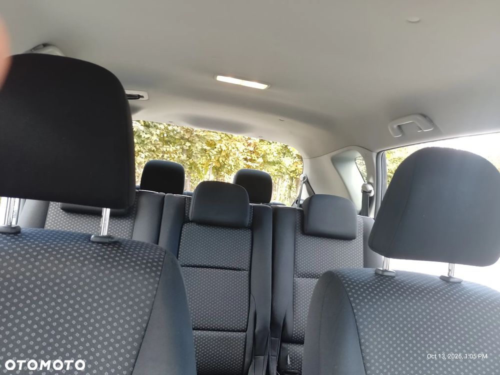 Toyota Verso 1.8 Executive - 16