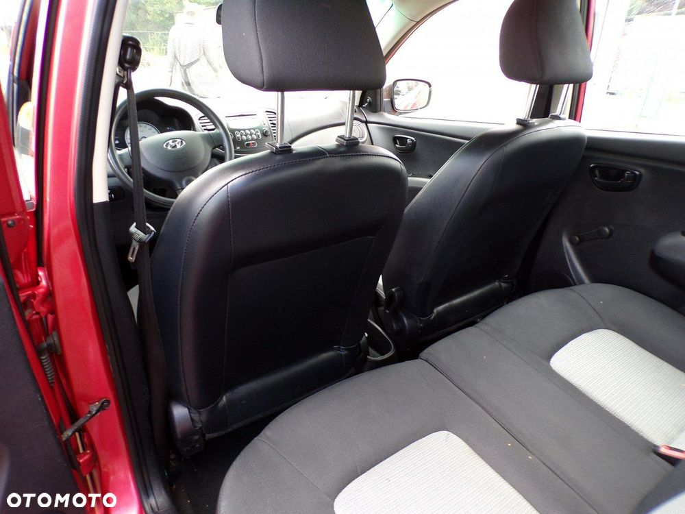 Hyundai i10 - 24