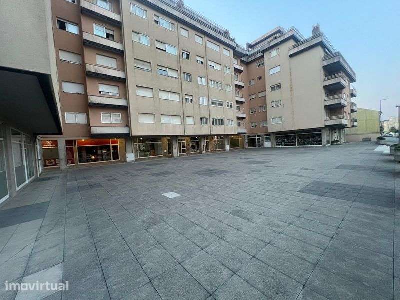 Apartamento T1+1 em Canidelo, V. N. Gaia - Grande imagem: 2/8