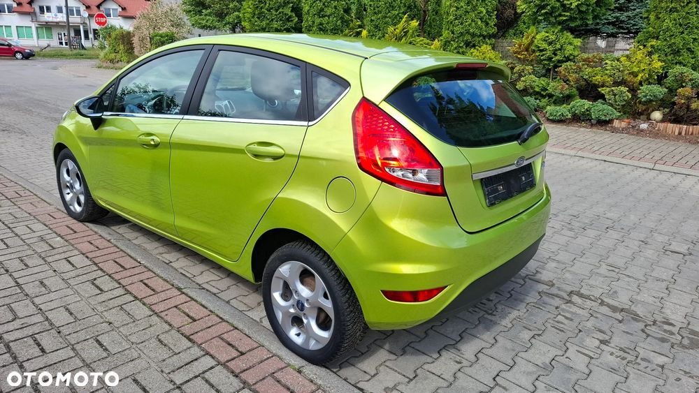 Ford Fiesta 1.25 Champions Edition - 3