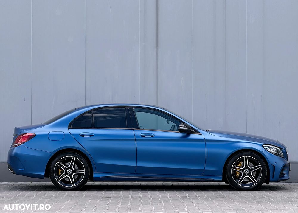 Mercedes-Benz C 200 9G-TRONIC AMG Line - 11