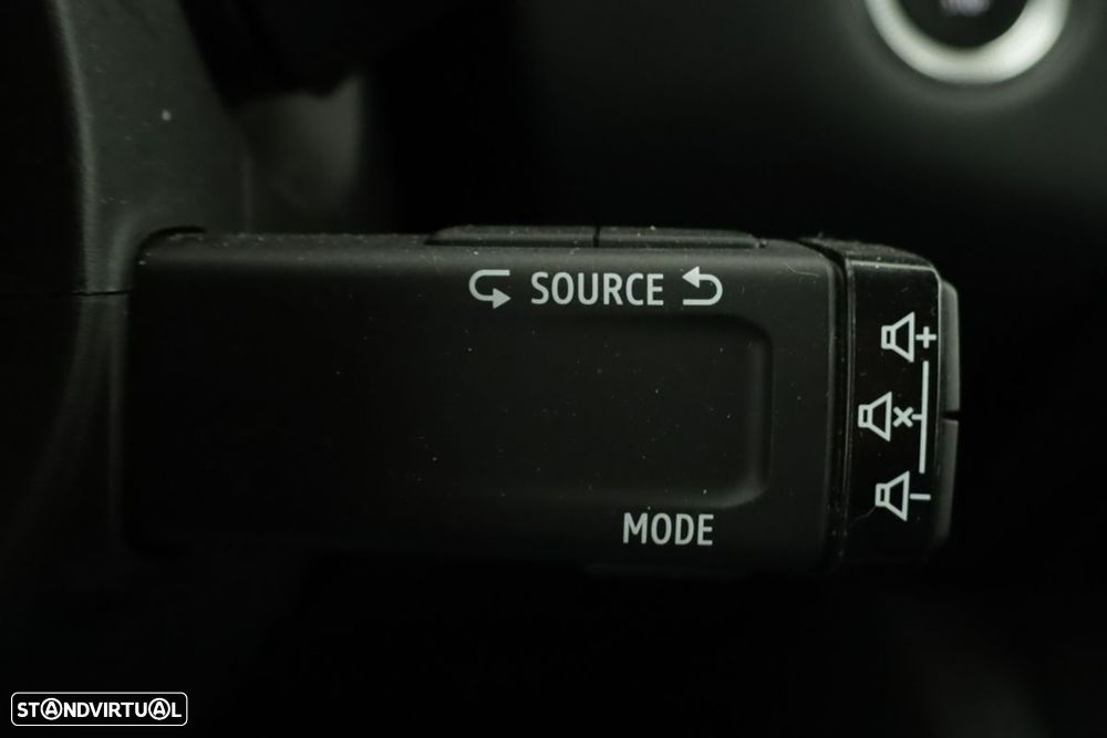 Renault Captur 1.0 TCe Techno Bi-Fuel - 19