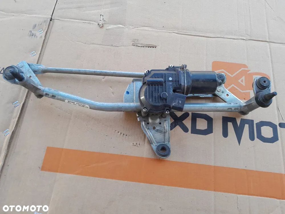 VW PASSAT B7 MECHANIZM WYCIERACZEK - 1