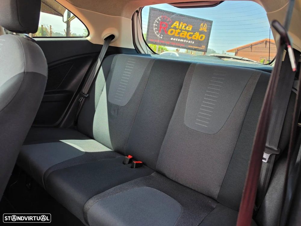 Ford KA 1.3 TDCi Titanium - 8