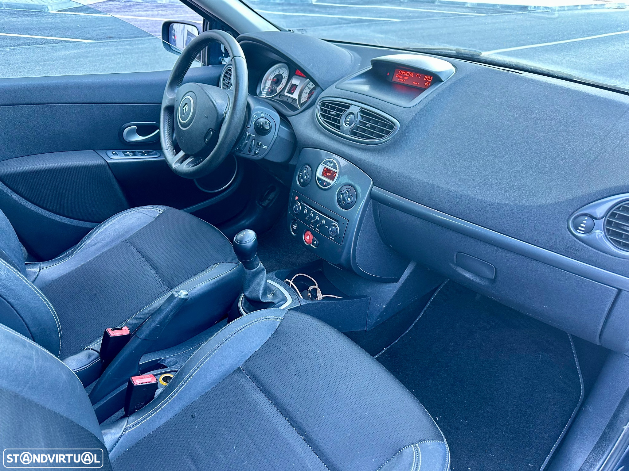 Renault Clio 1.2 TCE Luxe - 22