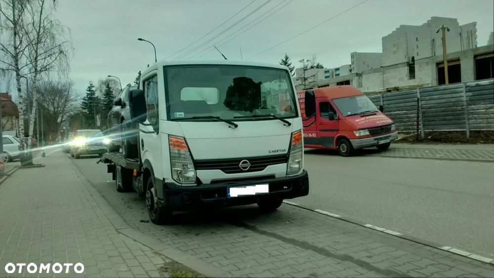 Nissan Cabstar - 2