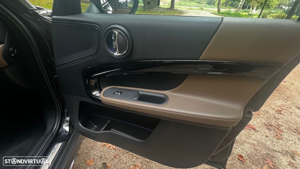 MINI Countryman Cooper SD ALL4 Auto - 27