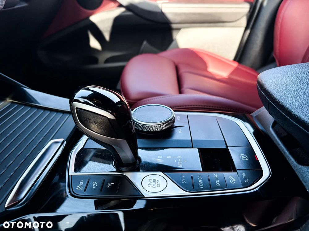 BMW X3 xDrive20d sport - 8