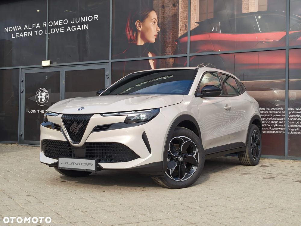 Alfa Romeo Junior 54kWh - 4