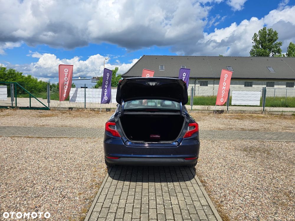 Fiat Tipo 1.6 MultiJet 16v Lounge - 11