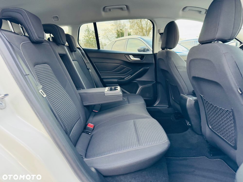 Ford Focus 1.5 EcoBlue STart-Stopp-System TITANIUM - 29