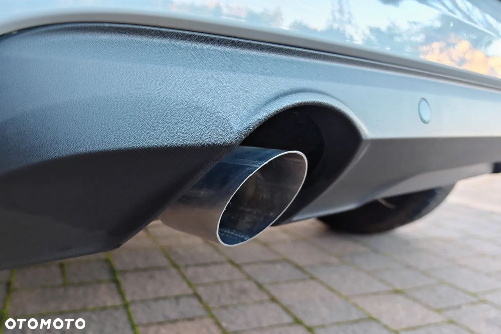 Renault Clio 1.0 TCe Evolution - 34