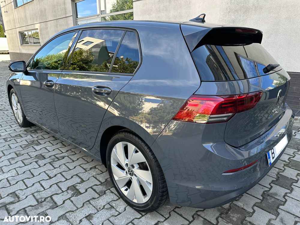 Volkswagen Golf 2.0 TDI DSG Life - 2
