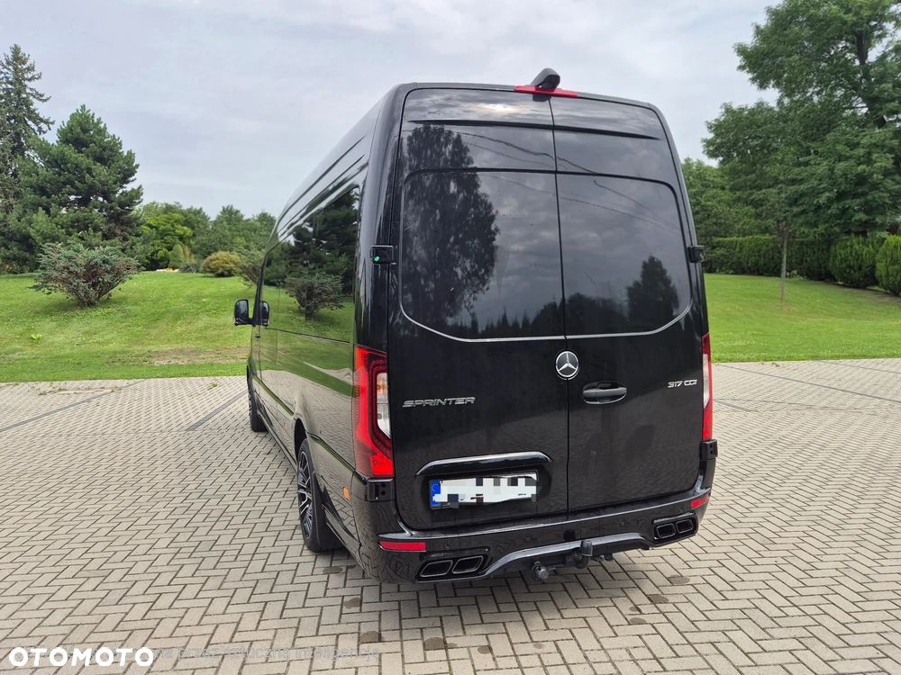 Mercedes-Benz Sprinter - 17