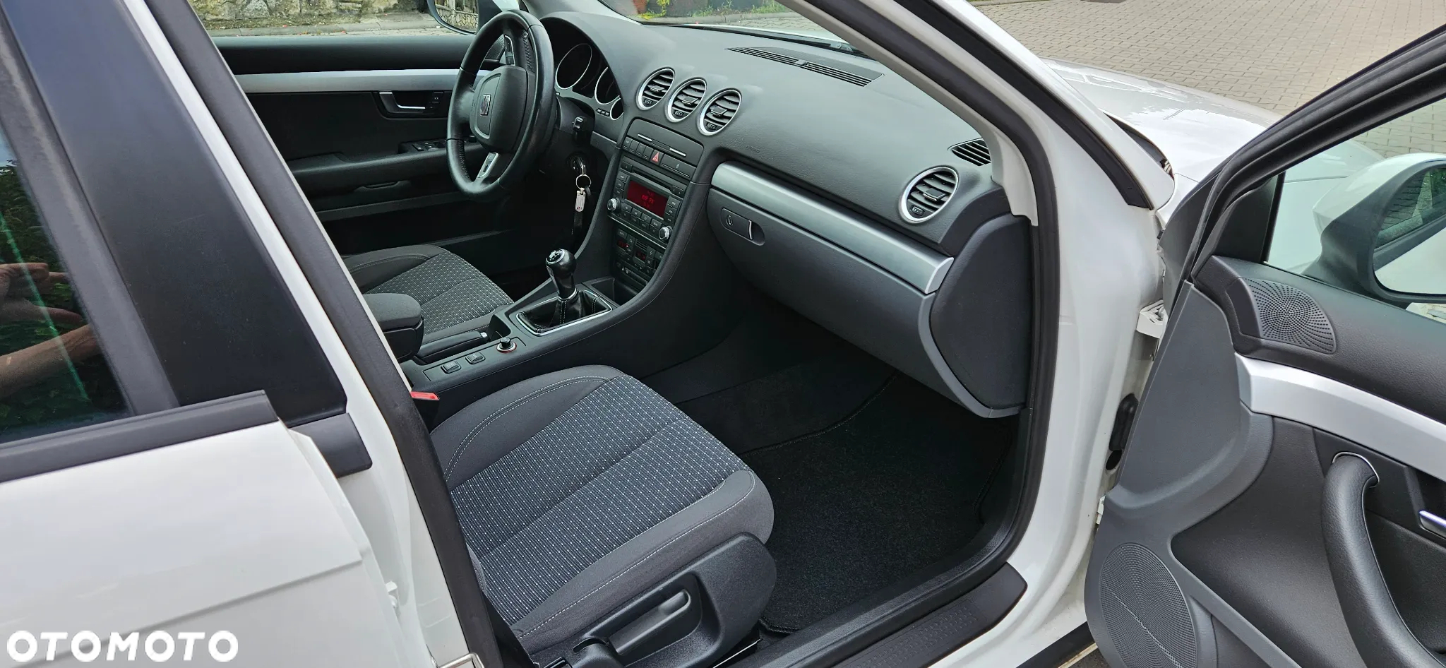 Seat Exeo 1.6 Reference - 16