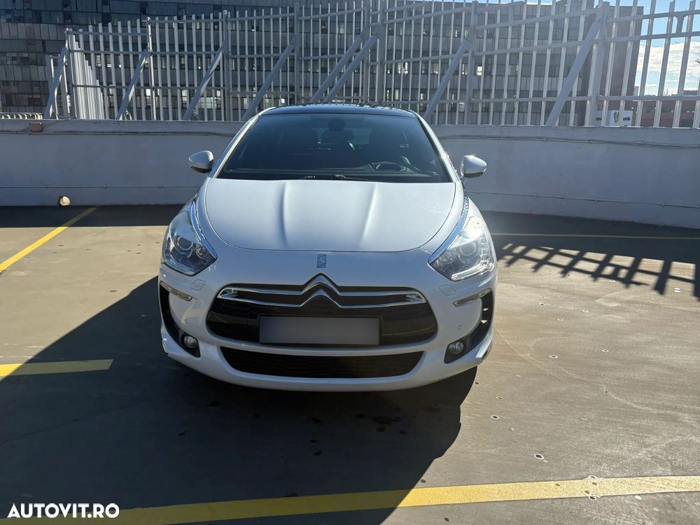 Citroën DS5 2.0 HDI BVM6 Sport Chic - 3