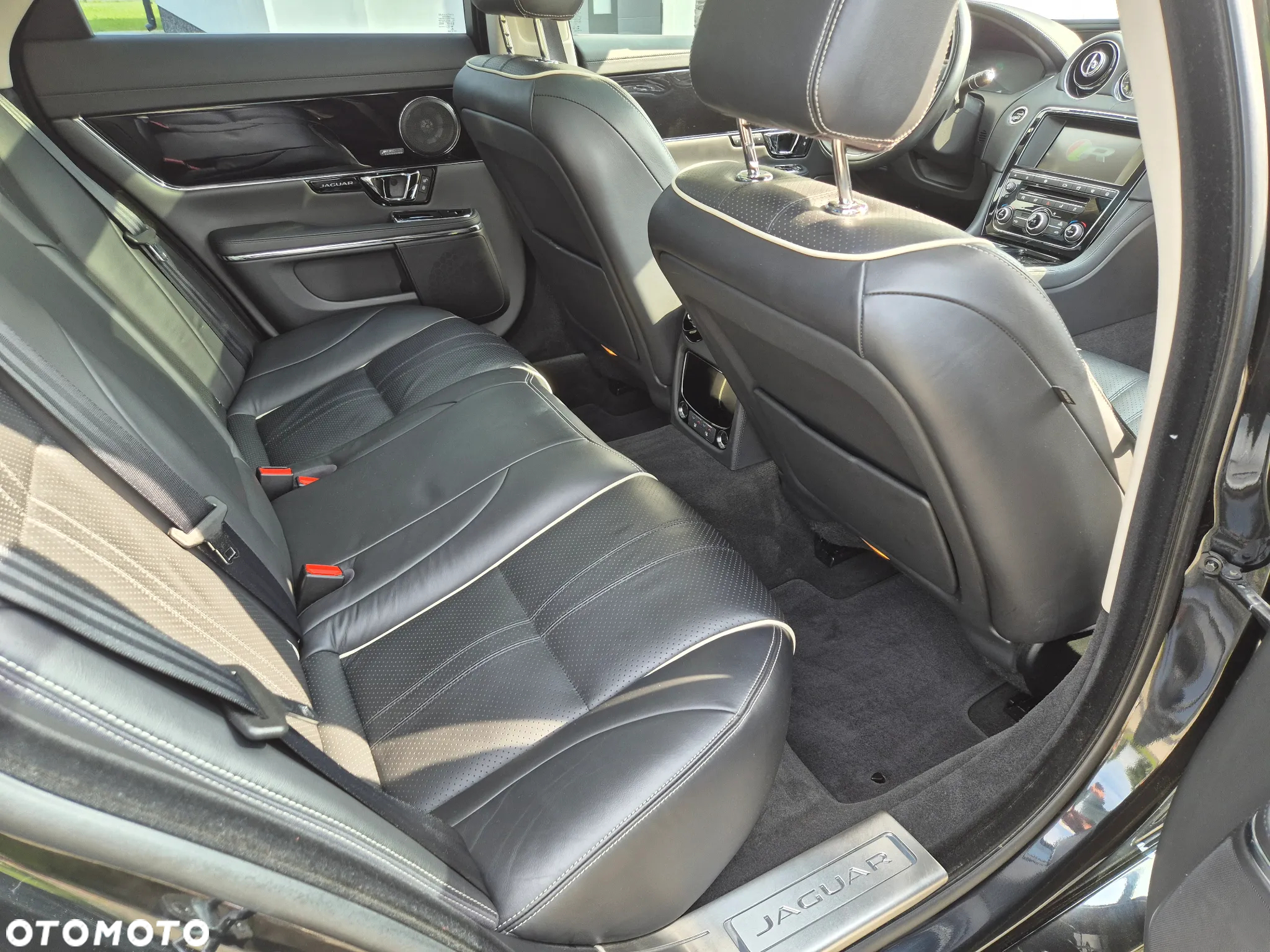 Jaguar XJ 3.0 V6 Kompressor Premium Luxury - 20