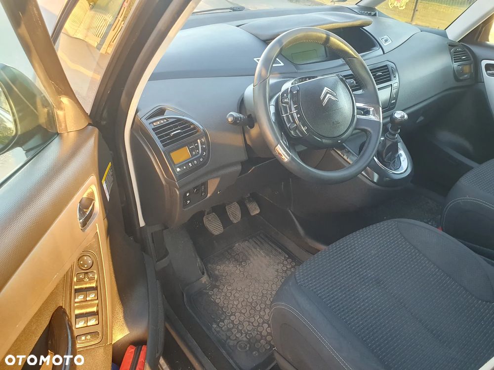 Citroën C4 Picasso 1.6 HDi Impress - 17