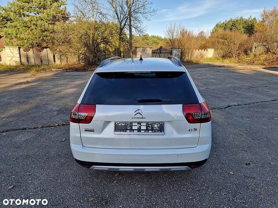 Citroën C5 HDi 140 FAP CrossTourer - 5
