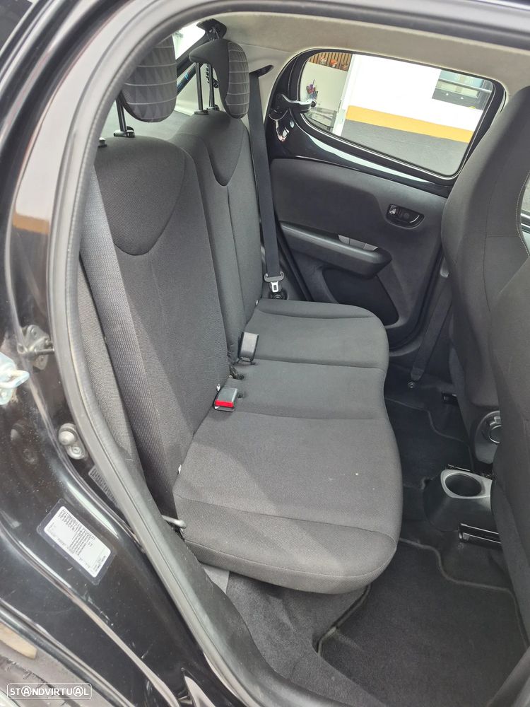 Peugeot 108 1.0 VTi Allure - 23