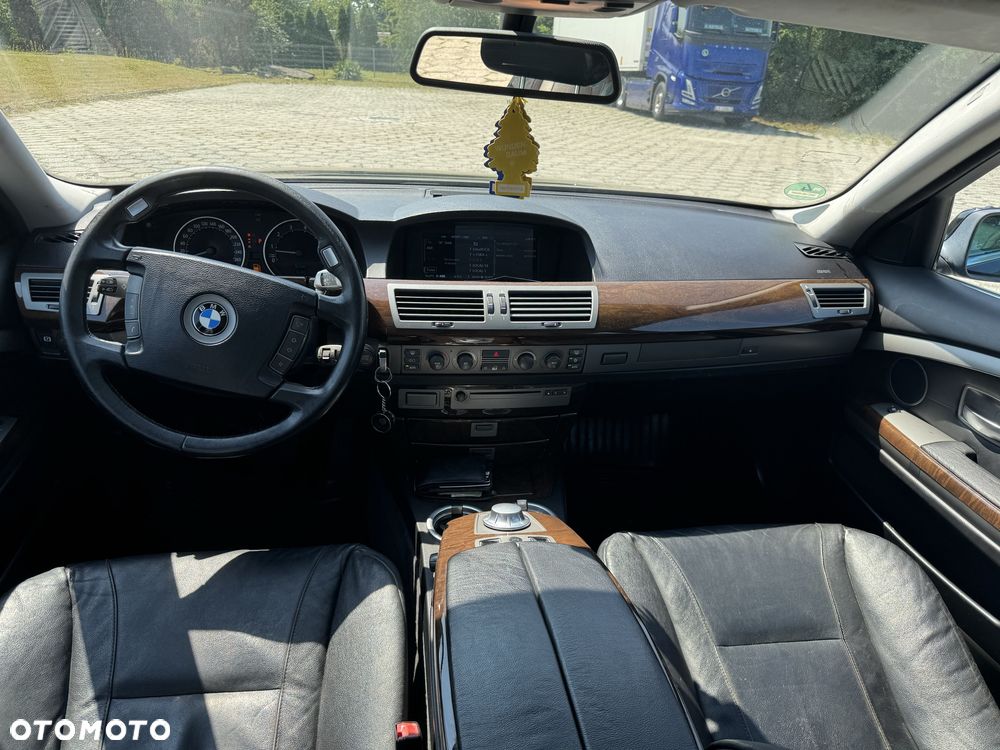 BMW Seria 7 - 7